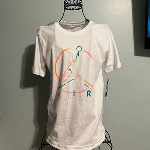 NWT JORDAN T-Shirt Boy’s White with Neon Jumpman Logo Size Large